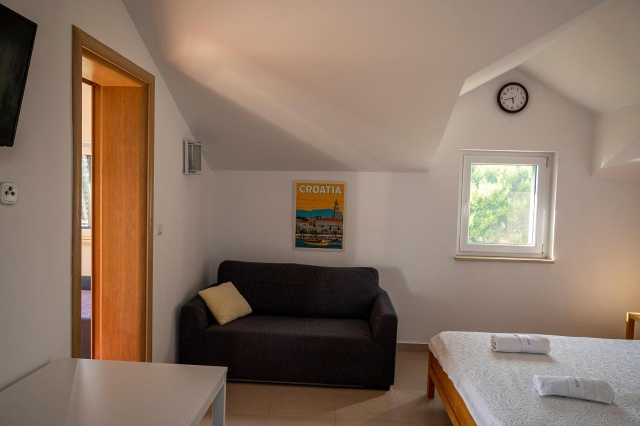 Beach Apartments Marijana Водице Экстерьер фото